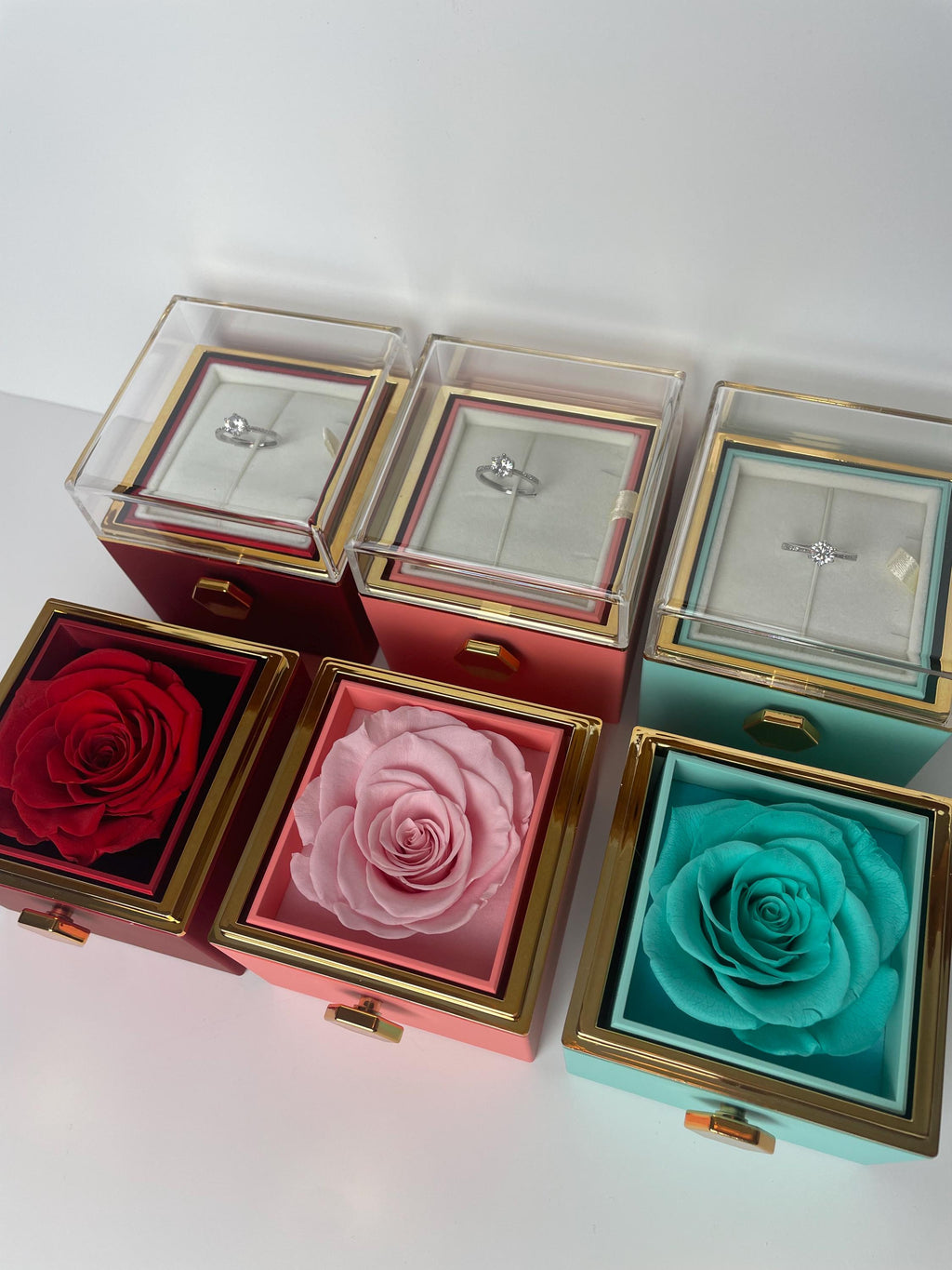 Flower rose turn box with silver elegant promise engagement ring